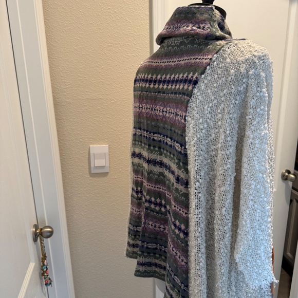 The Morgan Factory Sweater - Picture 8 of 10